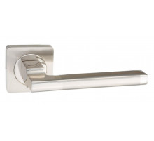 Дверная ручка B2B 514-02 на квадратной розетке (SN/CP никель матовый/хром блестящий)